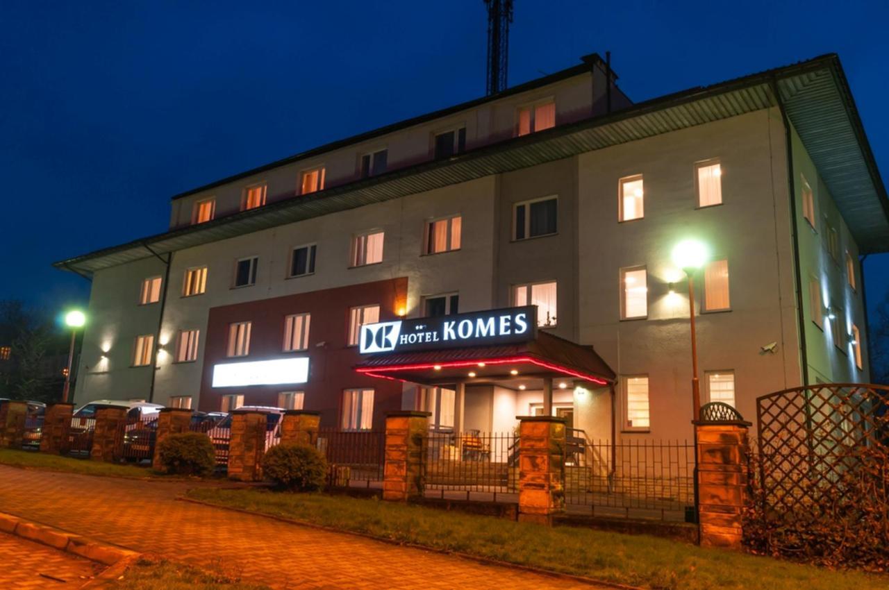 Hotel Komes Skarżysko-Kamienna Exterior foto